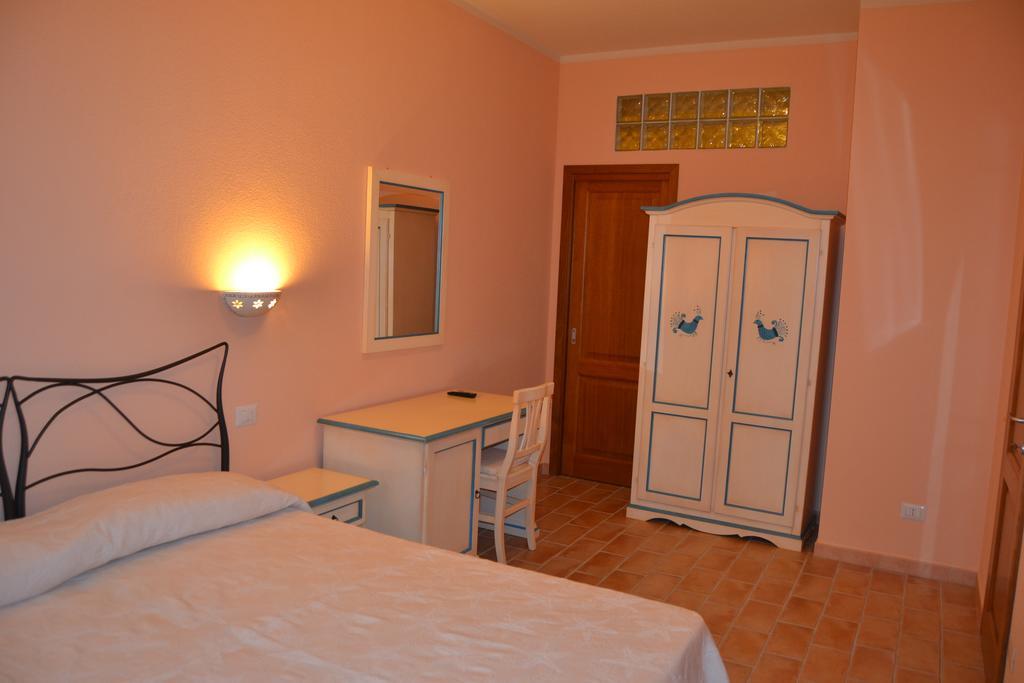 B&B La Pavoncella Сан-Теодоро Номер фото